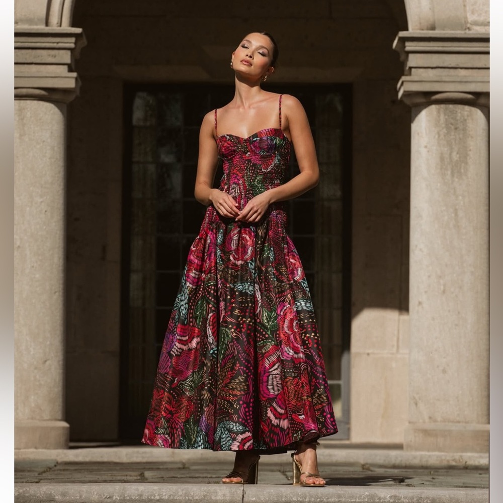 Hutch‎ Lietta Gown condensed embroidered floral size Xsmall NWT!